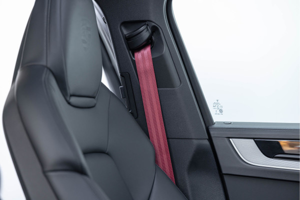 Porsche Cayenne 3.0 S E-Hybrid 520pk Sport-Design Pano 22'' PASM Trekhaak ACC