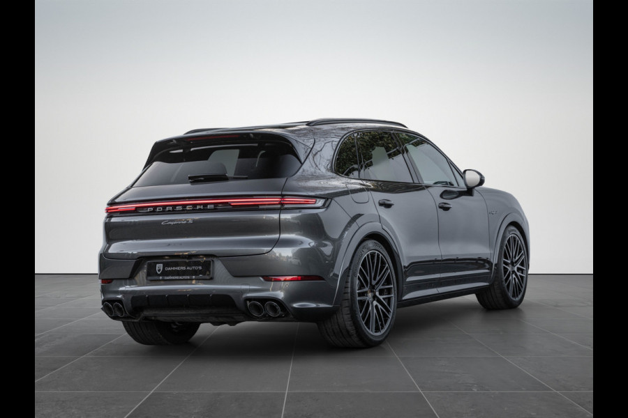 Porsche Cayenne 3.0 S E-Hybrid 520pk Sport-Design Pano 22'' PASM Trekhaak ACC