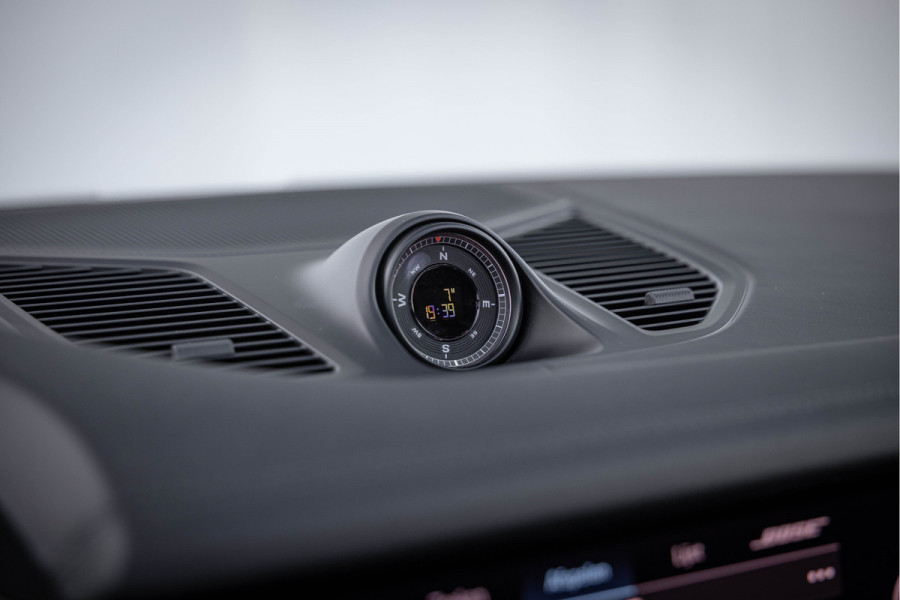 Porsche Cayenne 3.0 S E-Hybrid 520pk Sport-Design Pano 22'' PASM Trekhaak ACC