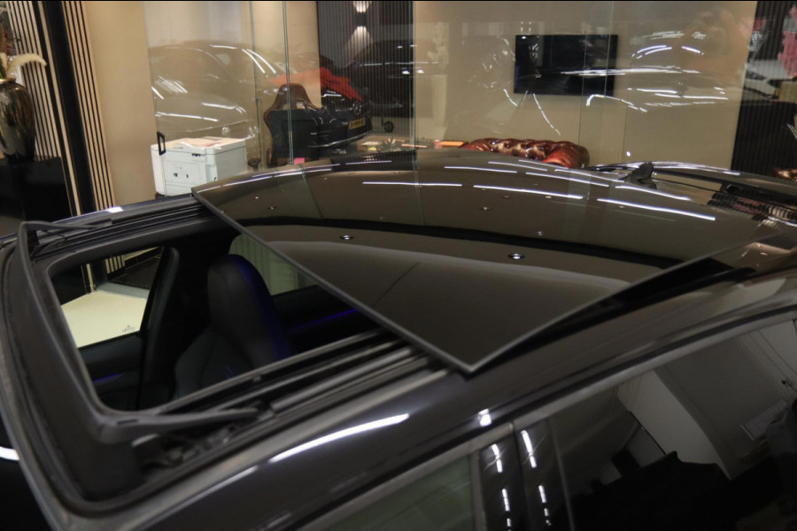 Volkswagen Golf 2.0 TSI R 4Motion PERFORMANCE AKRA/PANO/HUD/IQ/H-K/BOMVOL