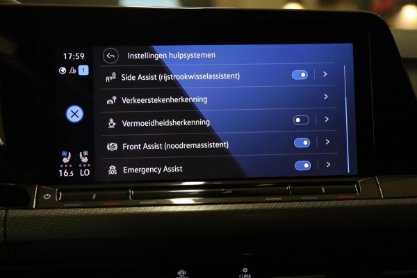 Volkswagen Golf 2.0 TSI R 4Motion PERFORMANCE AKRA/PANO/HUD/IQ/H-K/BOMVOL