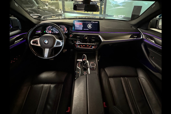 BMW 5 Serie 520i High Executive M Sport Memory|Trekhaak|Leer