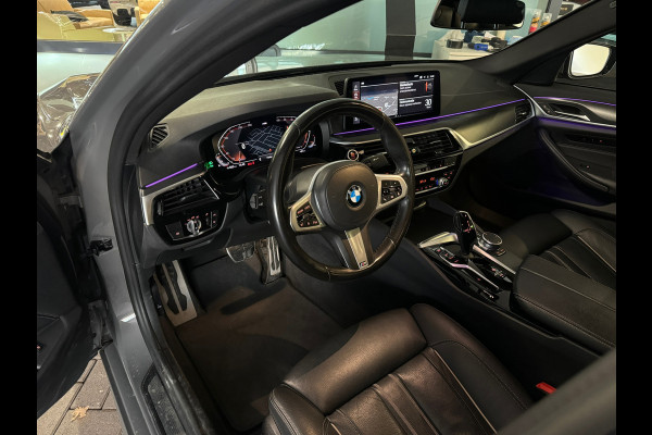 BMW 5 Serie 520i High Executive M Sport Memory|Trekhaak|Leer