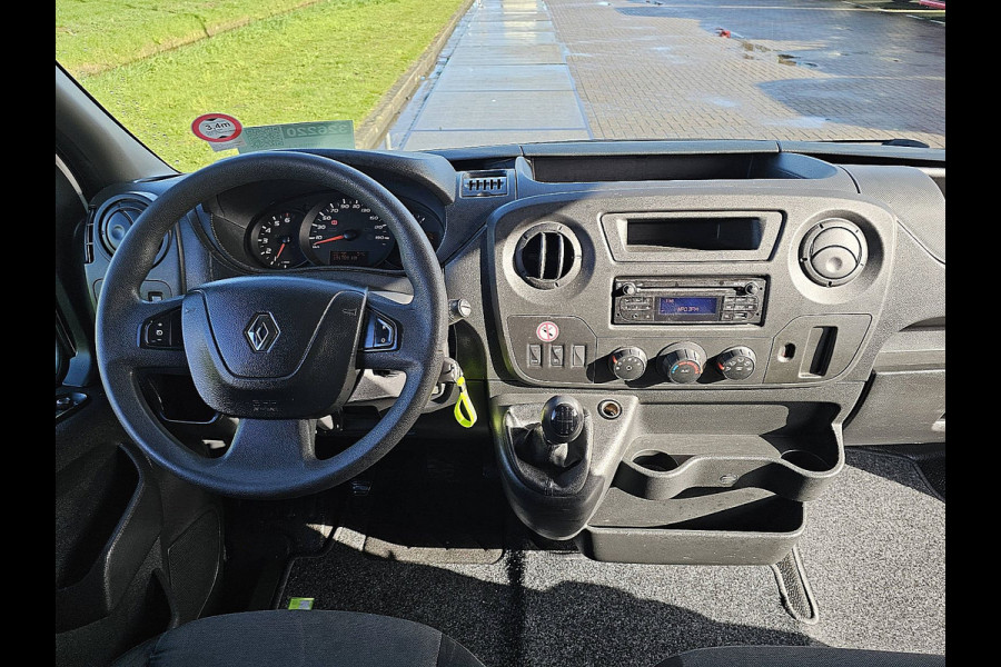 Renault Master T35 2.3 dCi 135 Bakwagen Laadklep Airco 130Pk Euro6!