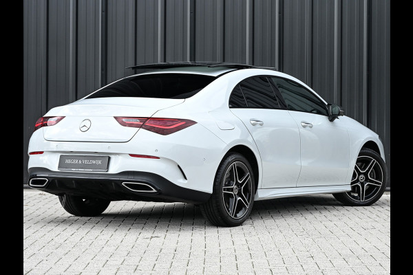 Mercedes-Benz CLA-Klasse 250 e AMG Line | Panoramadak | Distronic | Night pack | Stoelverwarming | 360 camera | Keyless | Head-up | Ambiance interieur