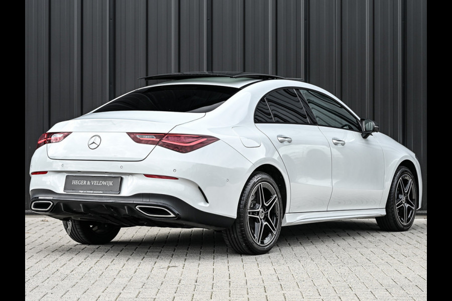 Mercedes-Benz CLA-Klasse 250 e AMG Line | Panoramadak | Distronic | Night pack | Stoelverwarming | 360 camera | Keyless | Head-up | Ambiance interieur
