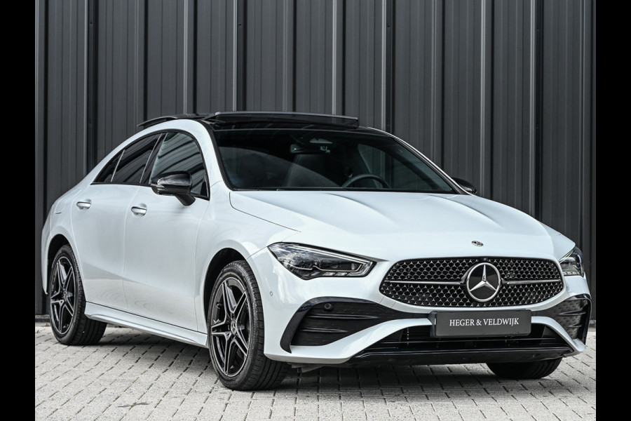 Mercedes-Benz CLA-Klasse 250 e AMG Line | Panoramadak | Distronic | Night pack | Stoelverwarming | 360 camera | Keyless | Head-up | Ambiance interieur