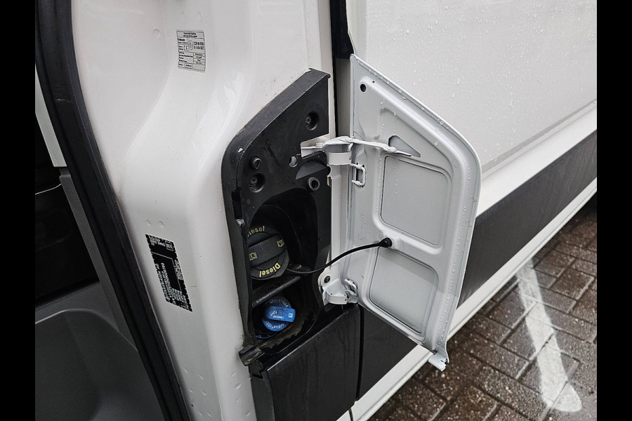 Volkswagen Crafter 35 2.0 TDI L3H3 DSG aut., airco, navi, pdc, camera, 2x zijdeur