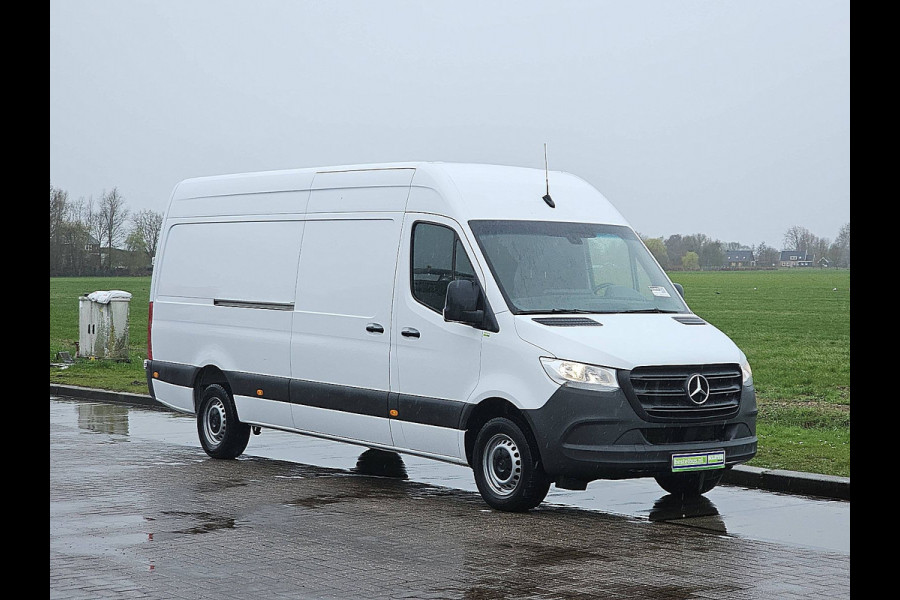 Mercedes-Benz Sprinter 317 L3H2 RWD Mbux Airco Camera 3 Zits Euro6 170 PK!