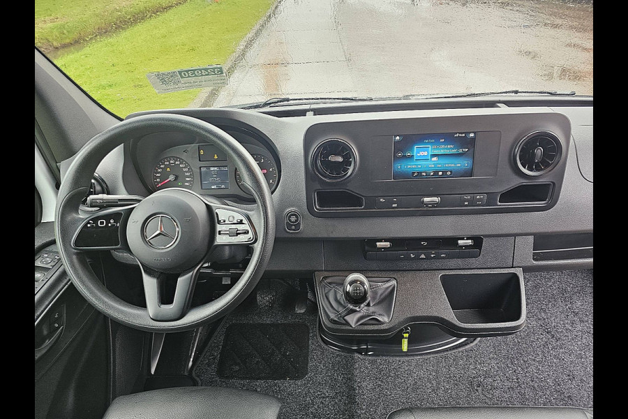Mercedes-Benz Sprinter 317 L3H2 RWD Mbux Airco Camera 3 Zits Euro6 170 PK!
