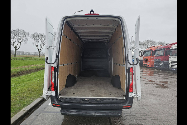 Mercedes-Benz Sprinter 317 L3H2 RWD Mbux Airco Camera 3 Zits Euro6 170 PK!