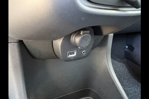 Toyota Aygo 1.0 VVT-i X-Play 5-drs. CAMERA/CARPLAY/LIMITER/AIRCO/MEDIA