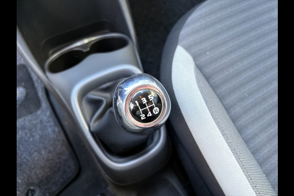 Toyota Aygo 1.0 VVT-i X-Play 5-drs. CAMERA/CARPLAY/LIMITER/AIRCO/MEDIA