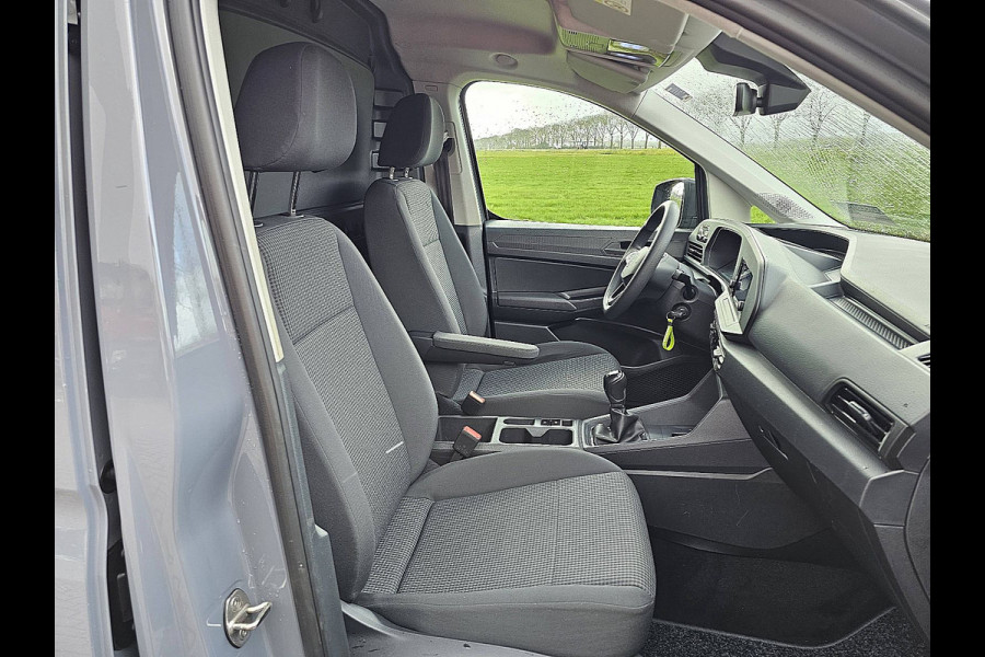 Volkswagen Caddy Cargo 2.0 TDI Comfort airco, zijdeur, trekhaak, 47 dkm.