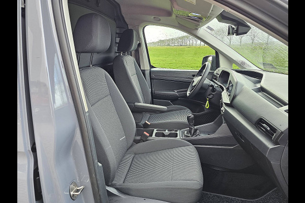 Volkswagen Caddy Cargo 2.0 TDI Comfort airco, zijdeur, trekhaak, 47 dkm.