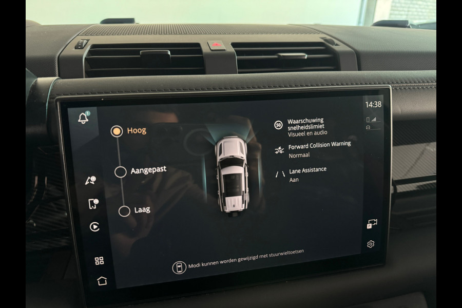 Land Rover Defender 110 2.0 P300e 110 X-Dynamic SE Pano|URBAN