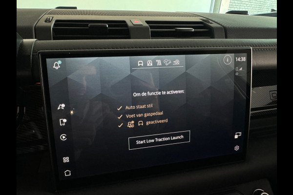 Land Rover Defender 110 2.0 P300e 110 X-Dynamic SE Pano|URBAN