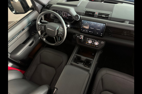Land Rover Defender 110 2.0 P300e 110 X-Dynamic SE Pano|URBAN