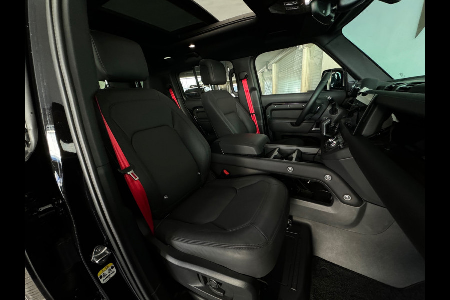 Land Rover Defender 110 2.0 P300e 110 X-Dynamic SE Pano|URBAN