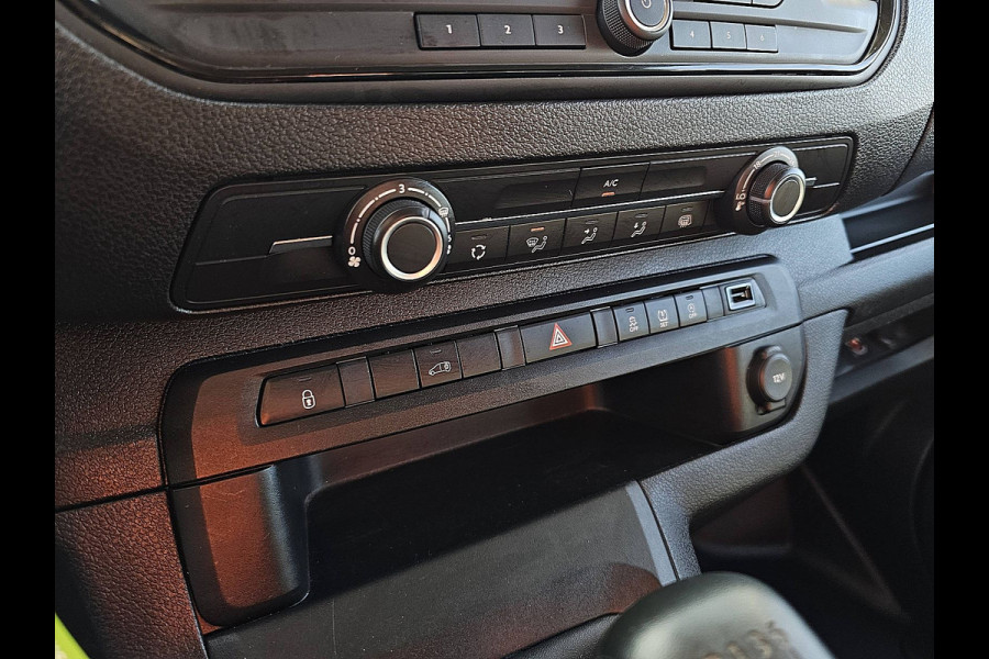 Opel Vivaro 1.5 CDTI L2H1 Edition Airco 3 Zits Cruise Control PDC Achter Euro6 120 PK!