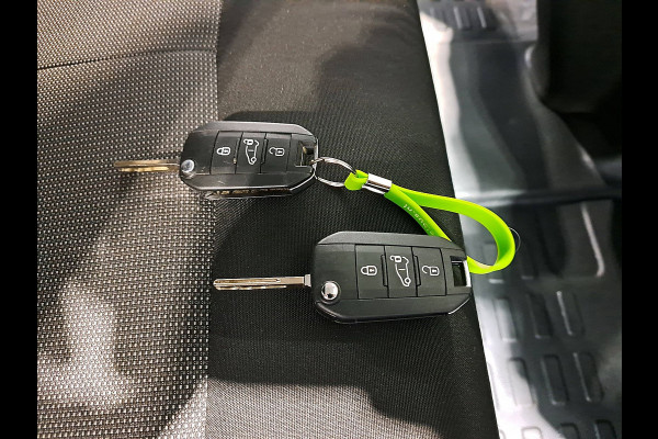 Opel Vivaro 1.5 CDTI L2H1 Edition Airco 3 Zits Cruise Control PDC Achter Euro6 120 PK!