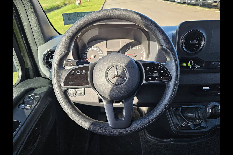 Mercedes-Benz Sprinter 317 1.9 CDI L2H2 RWD Camera Airco 3 Zits Euro6 170 PK!