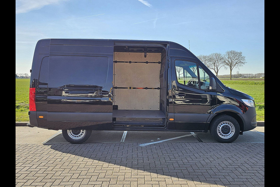 Mercedes-Benz Sprinter 317 1.9 CDI L2H2 RWD Camera Airco 3 Zits Euro6 170 PK!
