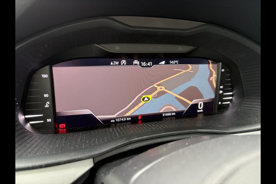 Škoda Kamiq 1.0 TSi 115pk Business Edition PANORAMADAK/VIRTUAL/CAMERA/PDC/19INCH/TREKHAAK