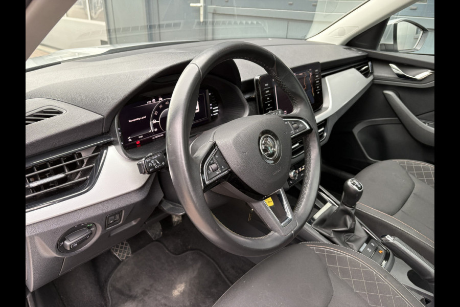 Škoda Kamiq 1.0 TSi 115pk Business Edition PANORAMADAK/VIRTUAL/CAMERA/PDC/19INCH/TREKHAAK