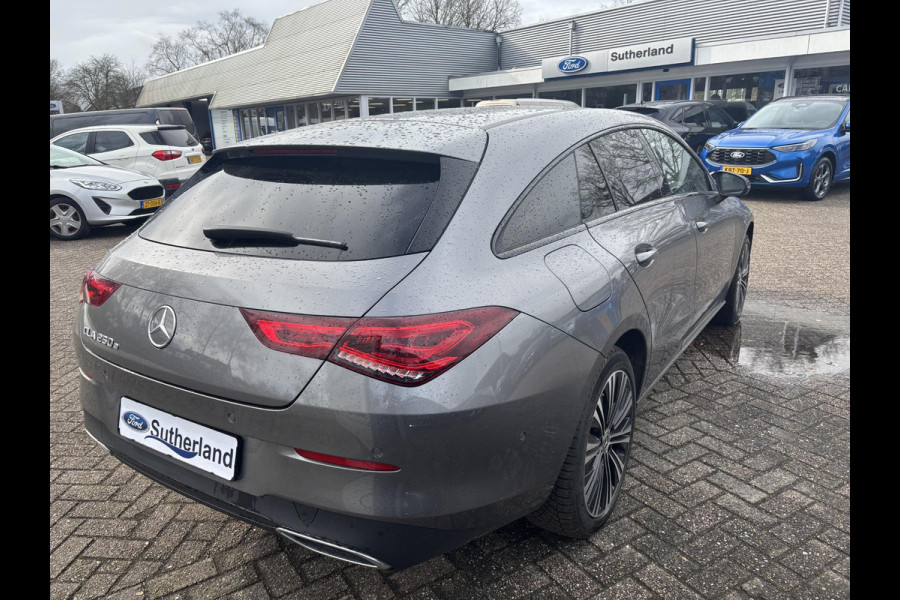 Mercedes-Benz CLA-Klasse Shooting Brake 250 e Progressive | Adaptive cruise control | 360 graden camera | Stoelverwarming