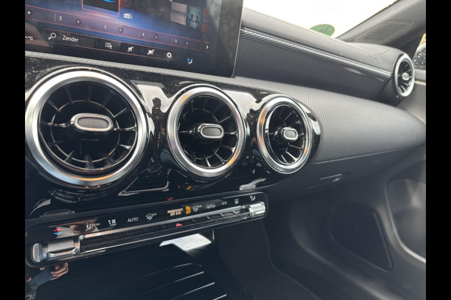 Mercedes-Benz CLA-Klasse Shooting Brake 250 e Progressive | Adaptive cruise control | 360 graden camera | Stoelverwarming