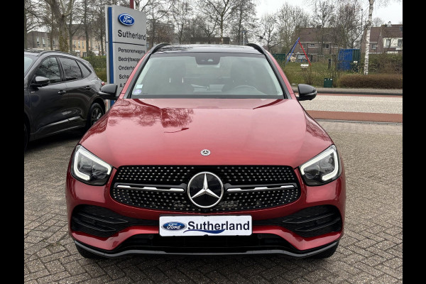 Mercedes-Benz GLC 300e 4MATIC AMG Line | PHEV | Plug-in Hybride | 320pk | Panoramadak | Stoelverwarming | 360 graden camera | Burmester audio