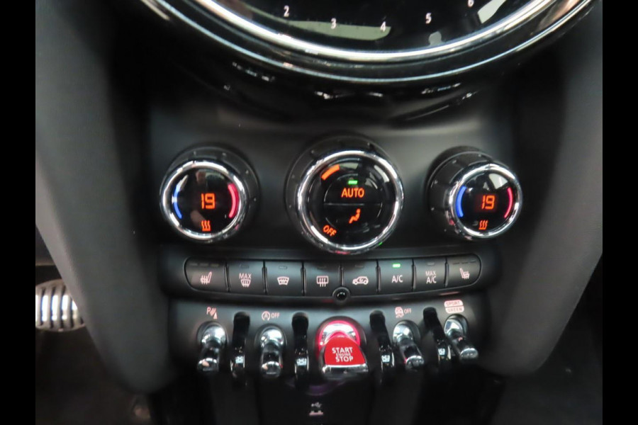 MINI Mini 2.0 John Cooper Works Essential | 43.000 KM | Leder | Panoramadak | Full Options. | Verwacht!