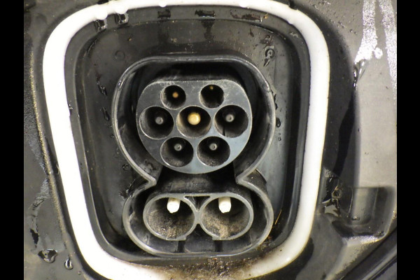 Hyundai Kona EV Premium 64 kWh Verwacht !