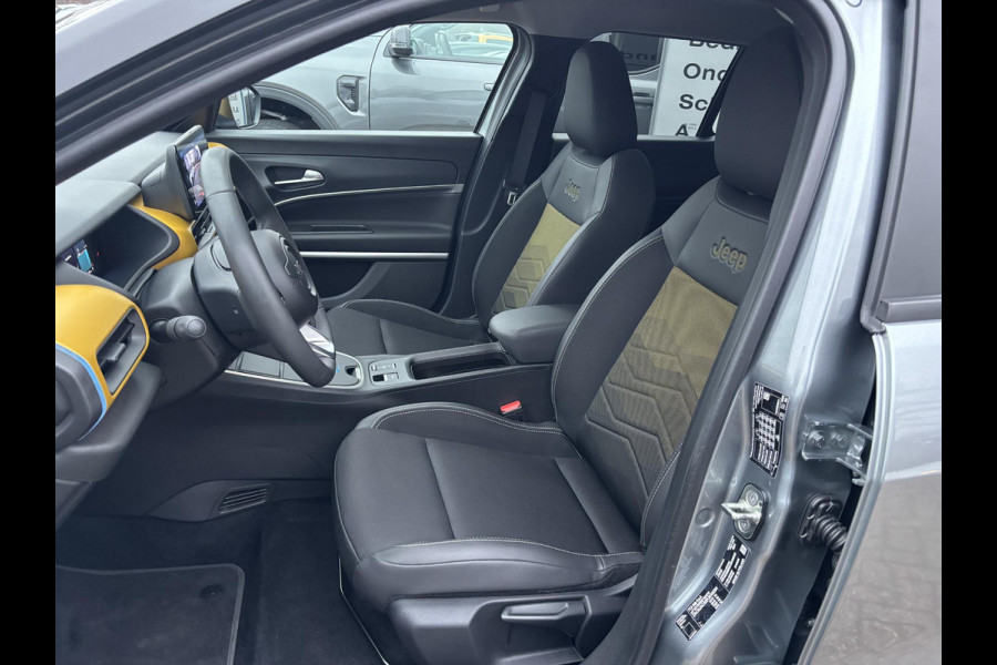 Jeep Avenger Summit 54 kWh 156pk Automaat | Adaptieve Cruise | Achteruitrijcamera | Elektrische Achterklep