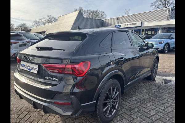Audi Q3 Sportback 45 TFSI e S Edition | Trekhaak | Stoelverwarming | Achteruitrijcamera  | Sportstoelen