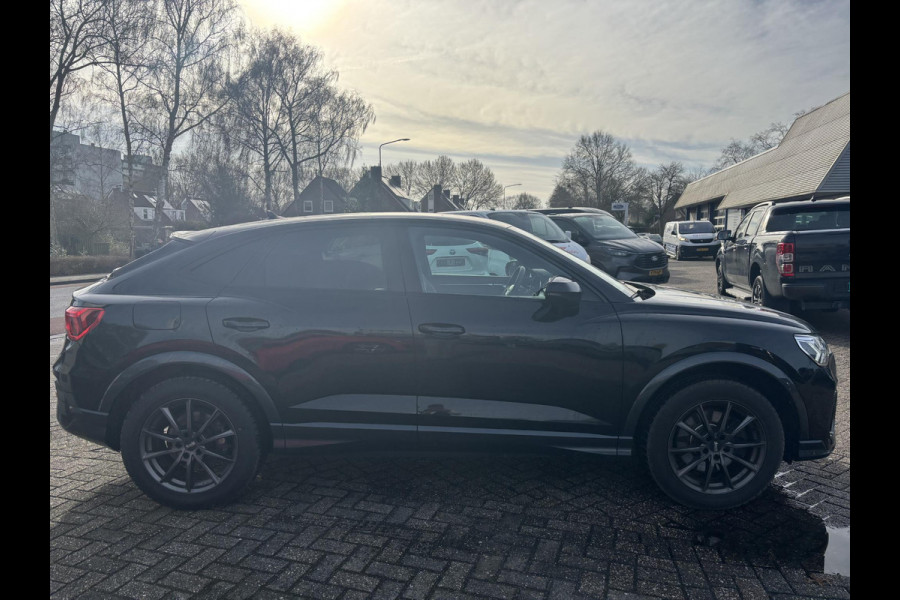 Audi Q3 Sportback 45 TFSI e S Edition | Trekhaak | Stoelverwarming | Achteruitrijcamera  | Sportstoelen