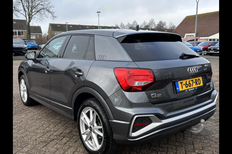 Audi Q2 35 TFSI S Edition 150pk Automaat | Trekhaak | 2x S-line | Stoelverwarming | Elek Achterklep  | Navigatie