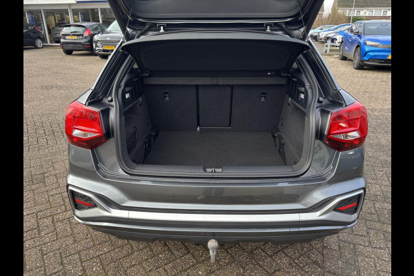 Audi Q2 35 TFSI S Edition 150pk Automaat | Trekhaak | 2x S-line | Stoelverwarming | Elek Achterklep  | Navigatie