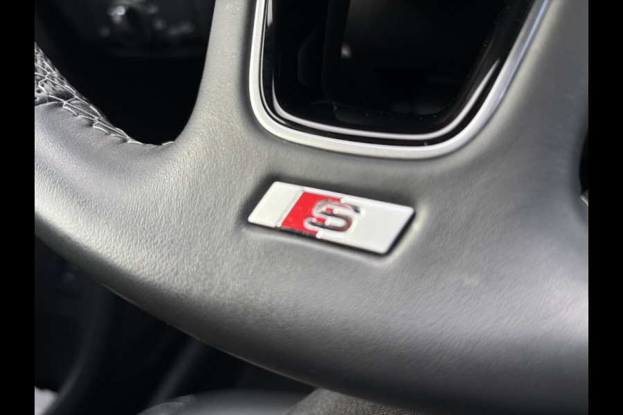 Audi Q2 35 TFSI S Edition 150pk Automaat | Trekhaak | 2x S-line | Stoelverwarming | Elek Achterklep  | Navigatie