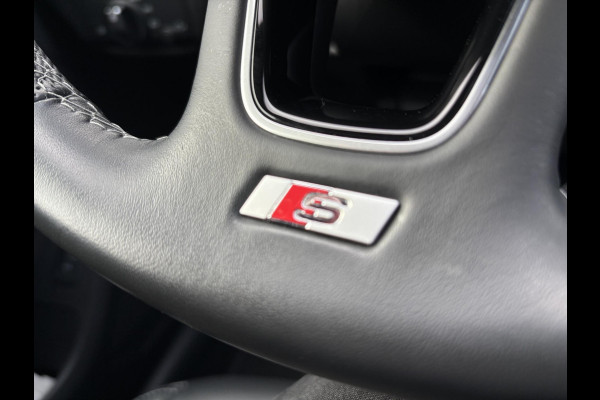 Audi Q2 35 TFSI S Edition 150pk Automaat | Trekhaak | 2x S-line | Stoelverwarming | Elek Achterklep  | Navigatie