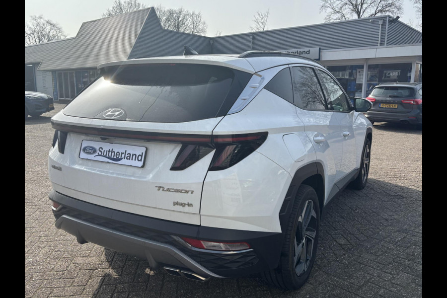 Hyundai Tucson 1.6 T-GDI PHEV Premium Sky 4WD | Panoramadak | Dealer onderhouden | Leder | Achteruitrijcamera