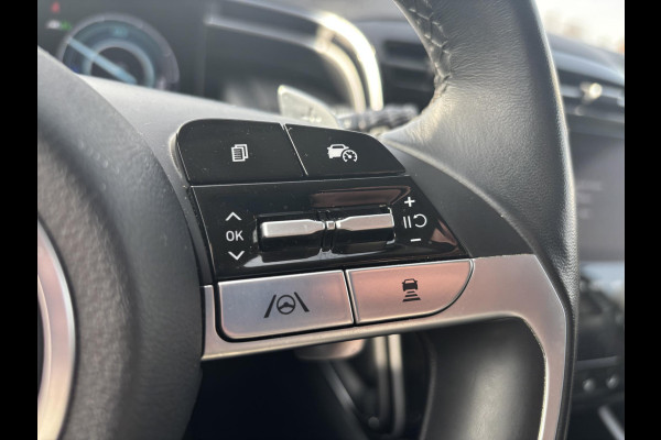Hyundai Tucson 1.6 T-GDI PHEV Premium Sky 4WD | Panoramadak | Dealer onderhouden | Leder | Achteruitrijcamera