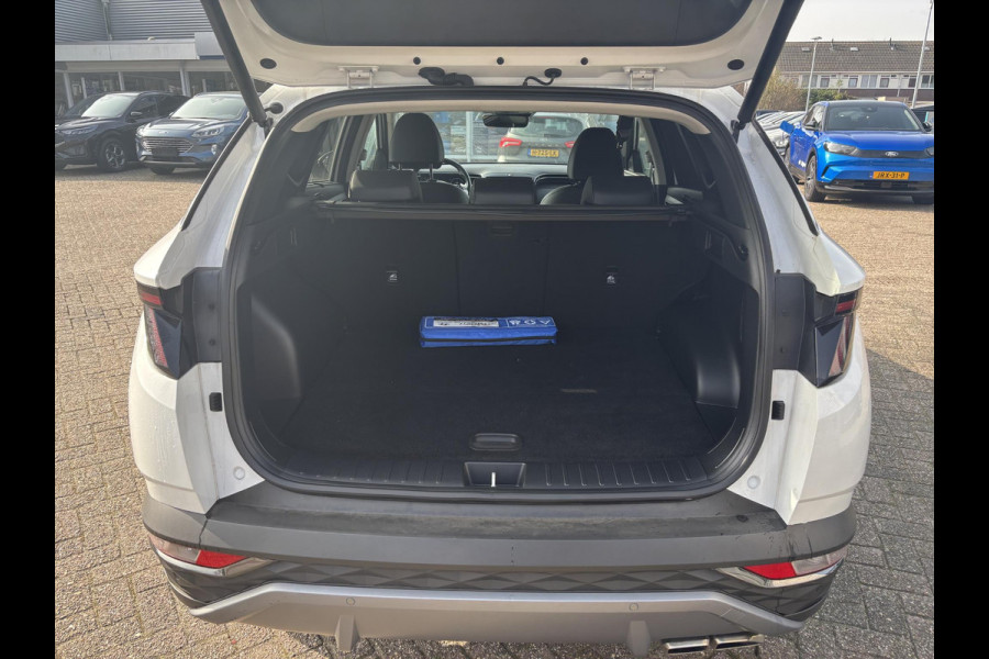 Hyundai Tucson 1.6 T-GDI PHEV Premium Sky 4WD | Panoramadak | Dealer onderhouden | Leder | Achteruitrijcamera