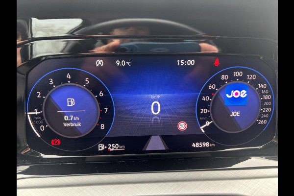 Volkswagen Golf Variant 1.0 TSI Life Business 110PK | Adaptieve Cruise | CarPlay | Stoelverwarming | Elektr. Stoel | Camera