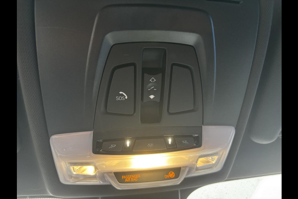 BMW X1 xDrive25e eDrive M Sport | Plug-in Hybride | PHEV | 220pk | Panoramadak | Storm Bay Metallic | 19 inch | M Pakket | Camera | Sportstoelen | Led verlichting | Head Up Display | Shadowline Exterieur