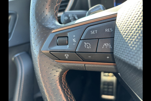 CUPRA Leon Sportstourer 1.4 e-Hybrid VZ Business 245pk | PHEV | Stoelverwarming | Camera | Adaptive cruise control