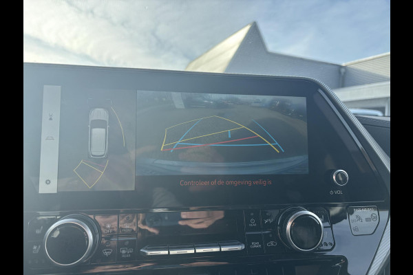 Toyota highlander 2.5 AWD Hybrid Premium | 7p |  Panoramadak | 360 graden camera | Platinum Pearl White | Adaptieve cruisecontrol | JBL audio | Head up Display | Stoelverwarming | Achterbank verwarmd