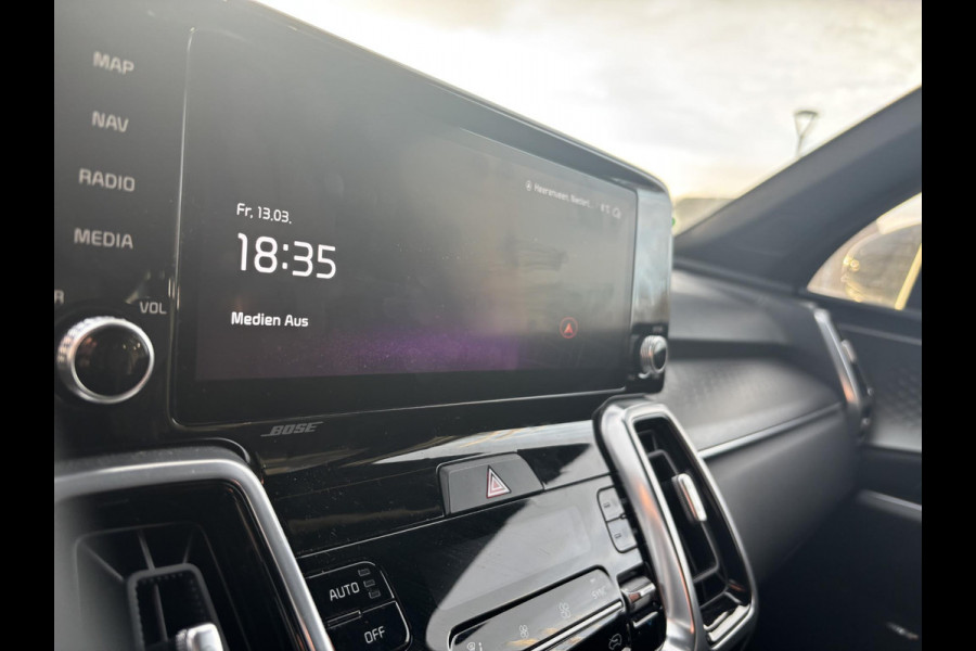 Kia Sorento 1.6 T-GDI Plug-in Hybrid 4WD ExecutiveLine 5p. | Panoramadak | Vol leder | Bose audio | Geuheugenstoelen | Dealer onderhouden