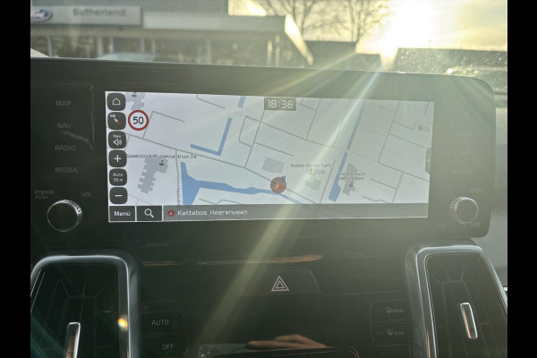 Kia Sorento 1.6 T-GDI Plug-in Hybrid 4WD ExecutiveLine 5p. | Panoramadak | Vol leder | Bose audio | Geuheugenstoelen | Dealer onderhouden